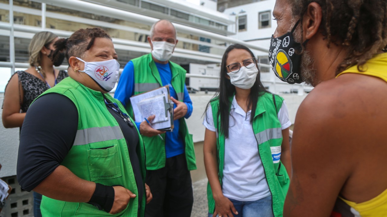 Salvador aprova Programa Vida Nova Empregabilidade para pessoas em situação de rua